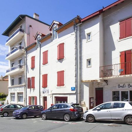 Studio Gaston - Welkeys Biarritz Exterior photo