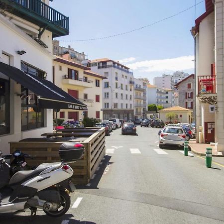 Studio Gaston - Welkeys Biarritz Exterior photo