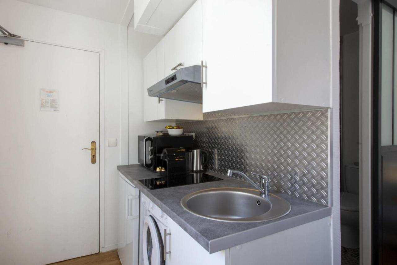 Studio Gaston - Welkeys Biarritz Exterior photo